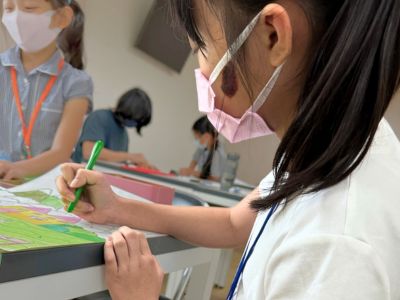 把臺灣印在臉上的陽光女孩