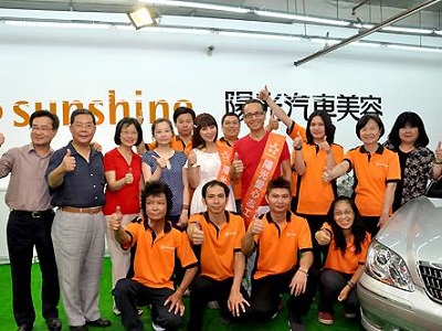 陽光汽美進駐哈拉影城! 李佩甄、任爸擔任愛心志工
