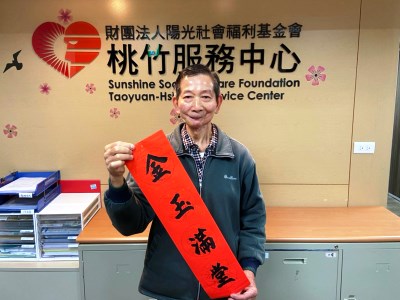 曾無法說話、不敢見人，癌友靠書寫「寫」出新人生