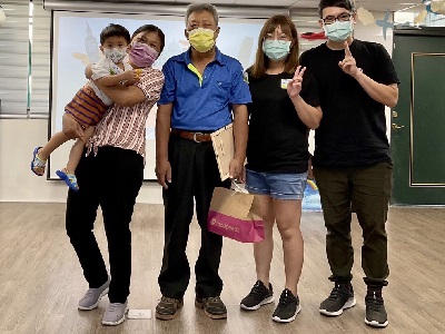堅持復健，是為挽著女兒步入禮堂